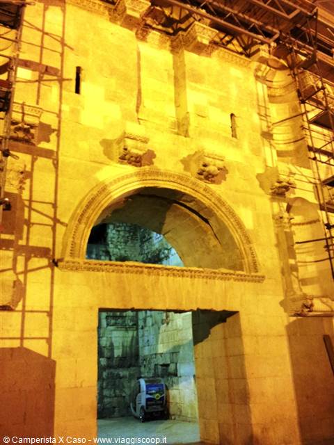 Spalato by night