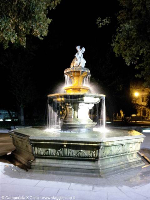 Spalato by night