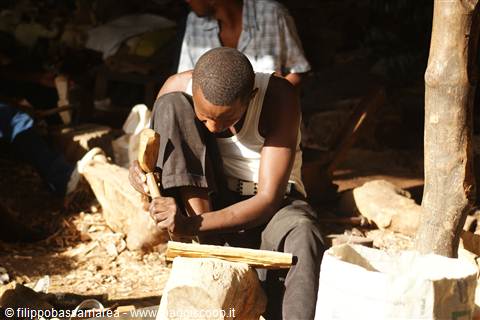 La fabbrica del legno di Malindi