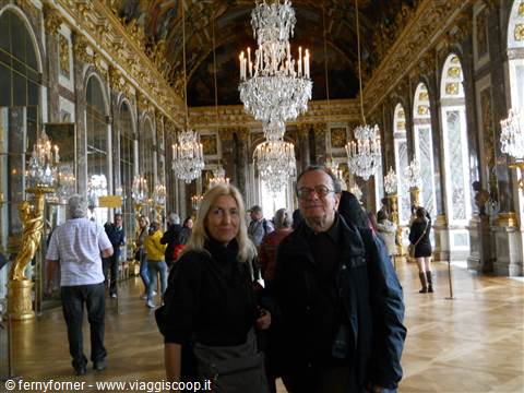 Gasllerie des Glaces a Versailles e noi