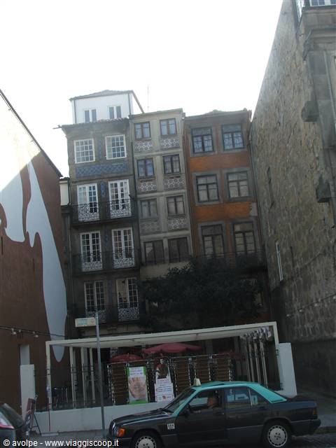 Particolari.