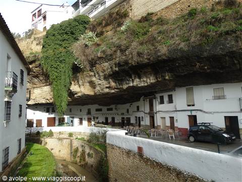 Setenil de la Bodega