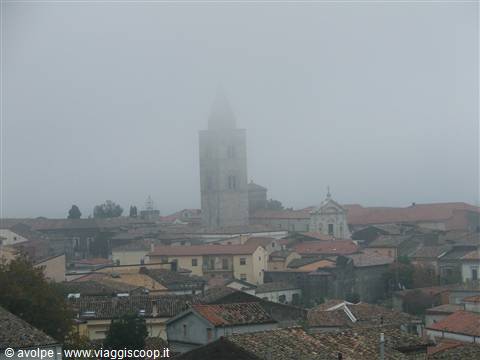 Melfi nella nebbia