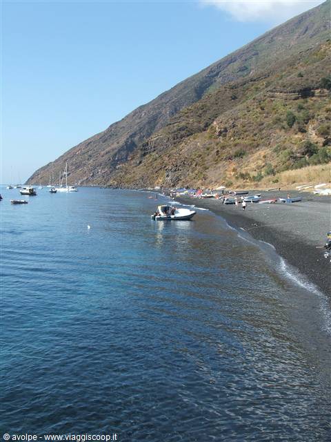 Stromboli,spiaggia...assolutamente vulcanica !!