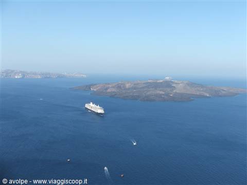 ..sempre nel cratere di Santorini