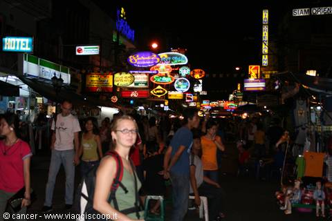 Bangkok by night