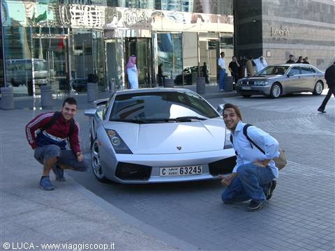 Emirates Towers...lamborghini...