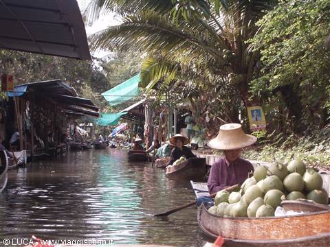 Floating Market