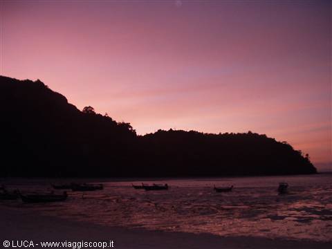 Ko Phi Phi...un'indimenticabile tramonto...