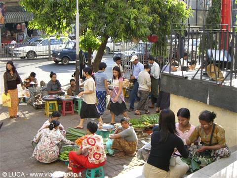Yangon - Centro...
