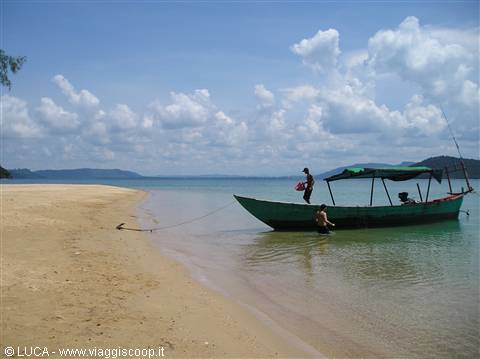 Sihanoukville - Koh Russei (Bamboo Island)