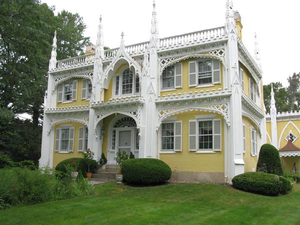 Kennebunk - Wedding Cake house