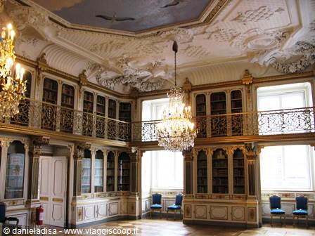 CHRISTIANSBORG - COPENHAGEN