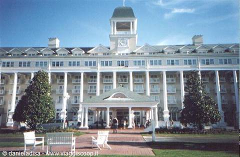 hotel newport bay
