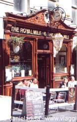 Edimburgo - Pub su Royal Mile