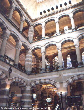 Amsterdam - Centro commerciale Magna Plaza