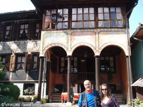 casa antica di Koprivishtitsa in compagnia di amica bulgara