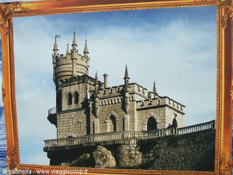 il castello "nido delle rondini"