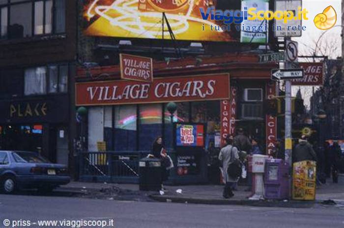 La tabaccheria che appare in "smoke"... solo che non è a Brooklin ma al Greenwich!