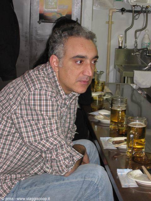 michele sembra un po' preoccupato
