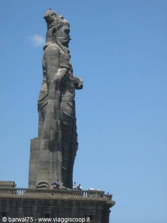 KANYAKUMARI: statua di SAINT THIRUVALLUVAR 