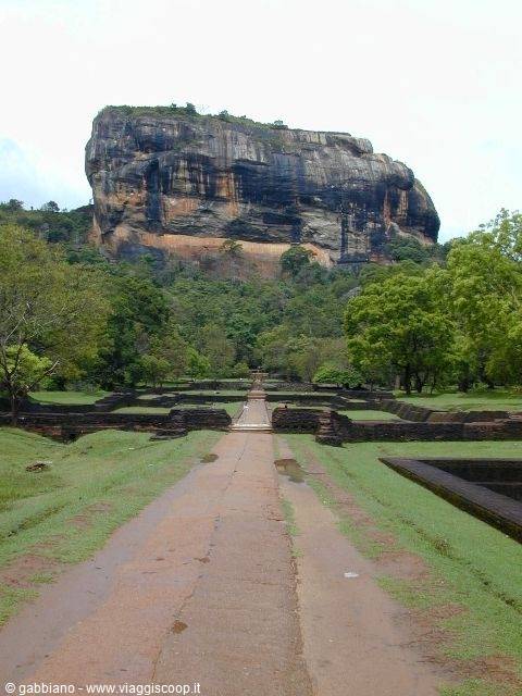 la rocca di sigiriya