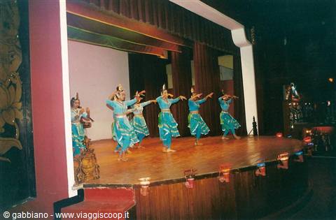 danze a kandy
