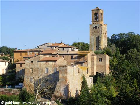 campanile a Papiano