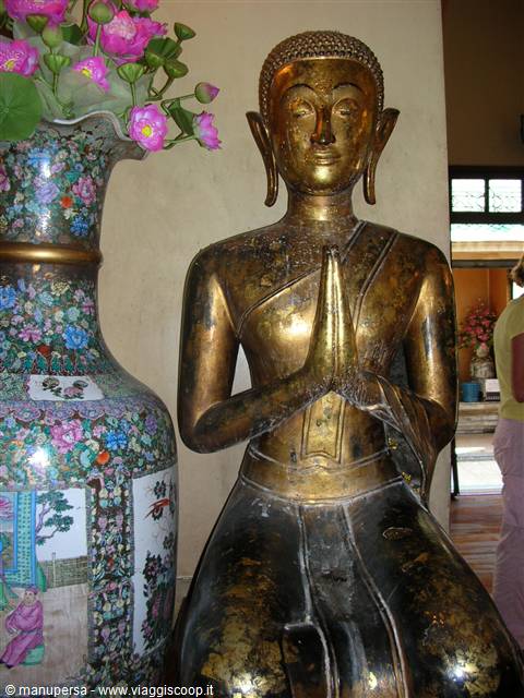 UN BUDDA SCHELETRICO!!