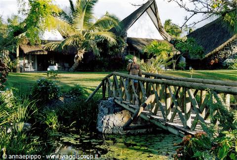 IL GIARDINO DELL'HOTEL LA PIROGUE
