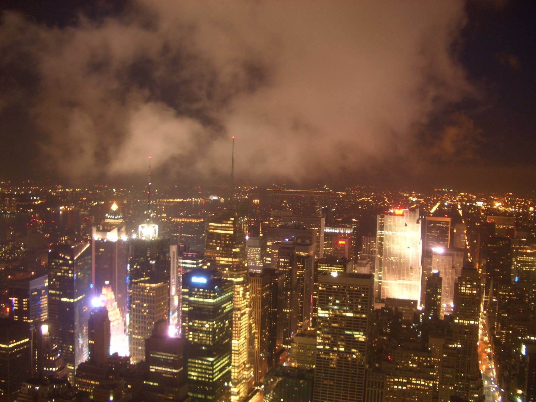 NY BY NIGHT (DALL'EMPIRE S.B.)