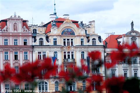 Piazza Jan Hus nella città vecchia (Staré Mesto)