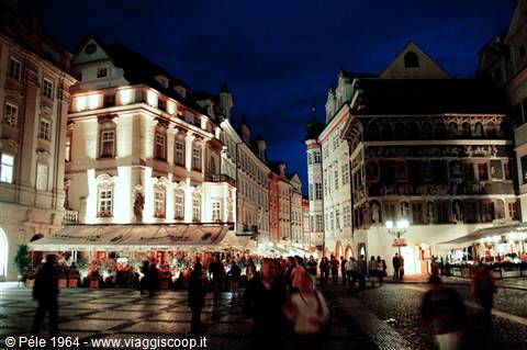 Praga by night