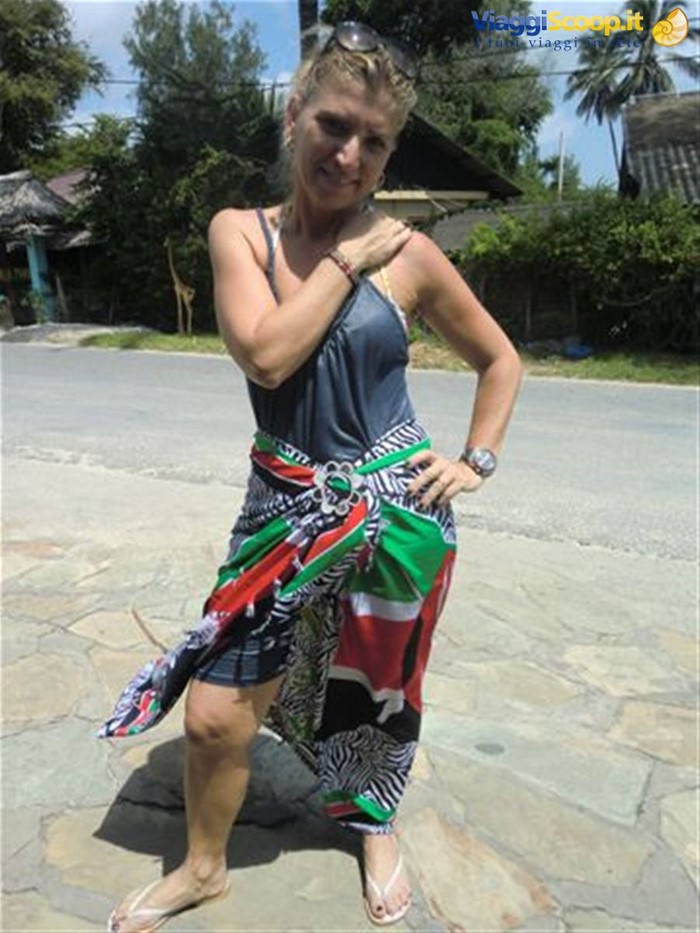 ACQUISTO PAREO E BRACCIALETTO DEL KENYA!