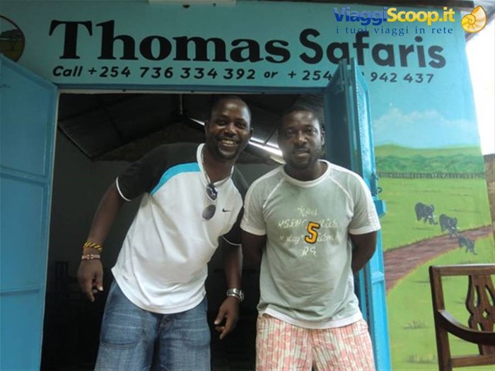 JALY E THOMAS E LA SUA AGENZIA DI SAFARI