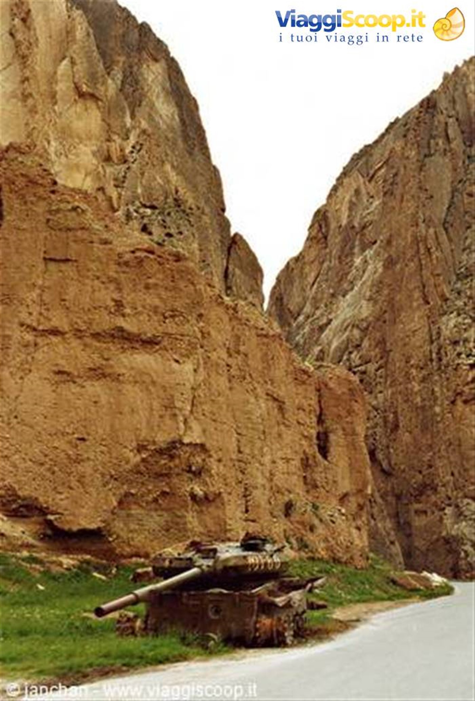 dimenticato dai sovietici... (strada per Mazar-e-Sharif)