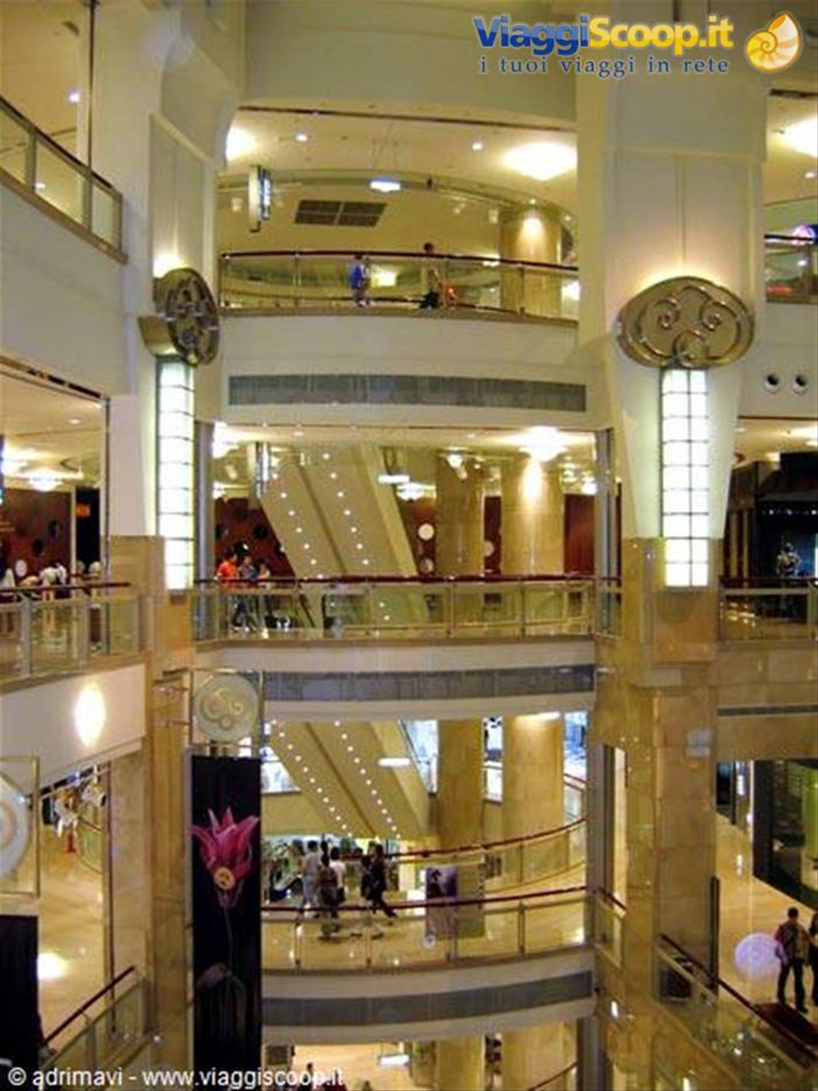 interno del Taipei 101