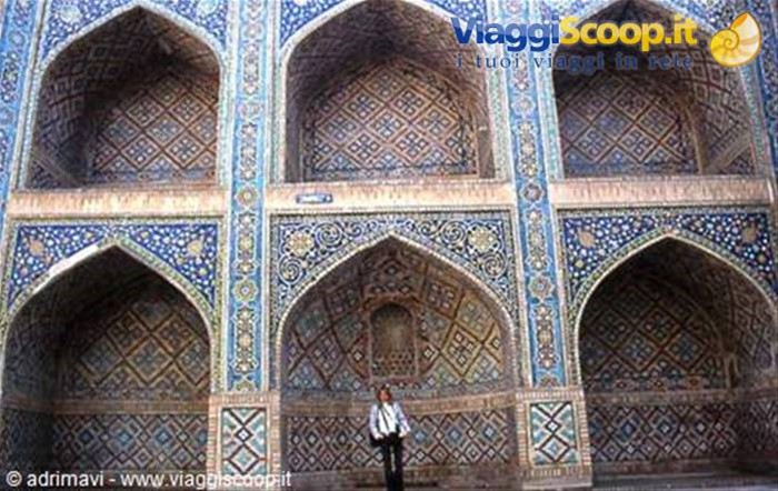 Bukhara - madrasa di Nadir Divanbegi
