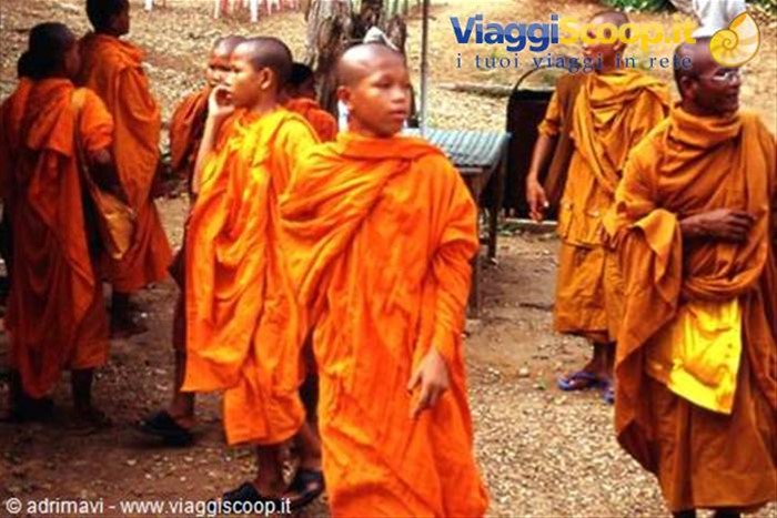 Phnom-Penh monaci buddhisti