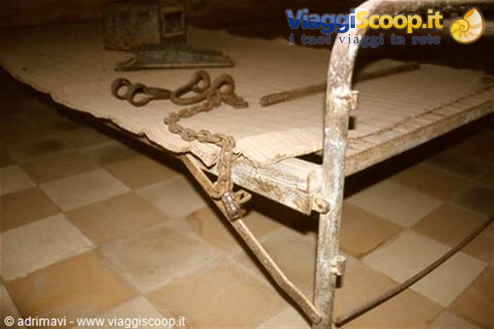 Phnom-Penh, cella carcere S-21