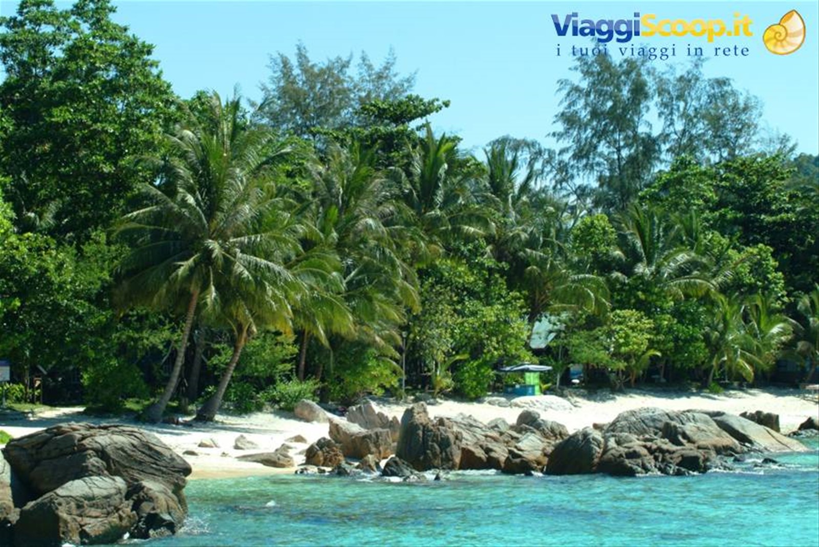 Spiaggia di fronte al Coral View Resort