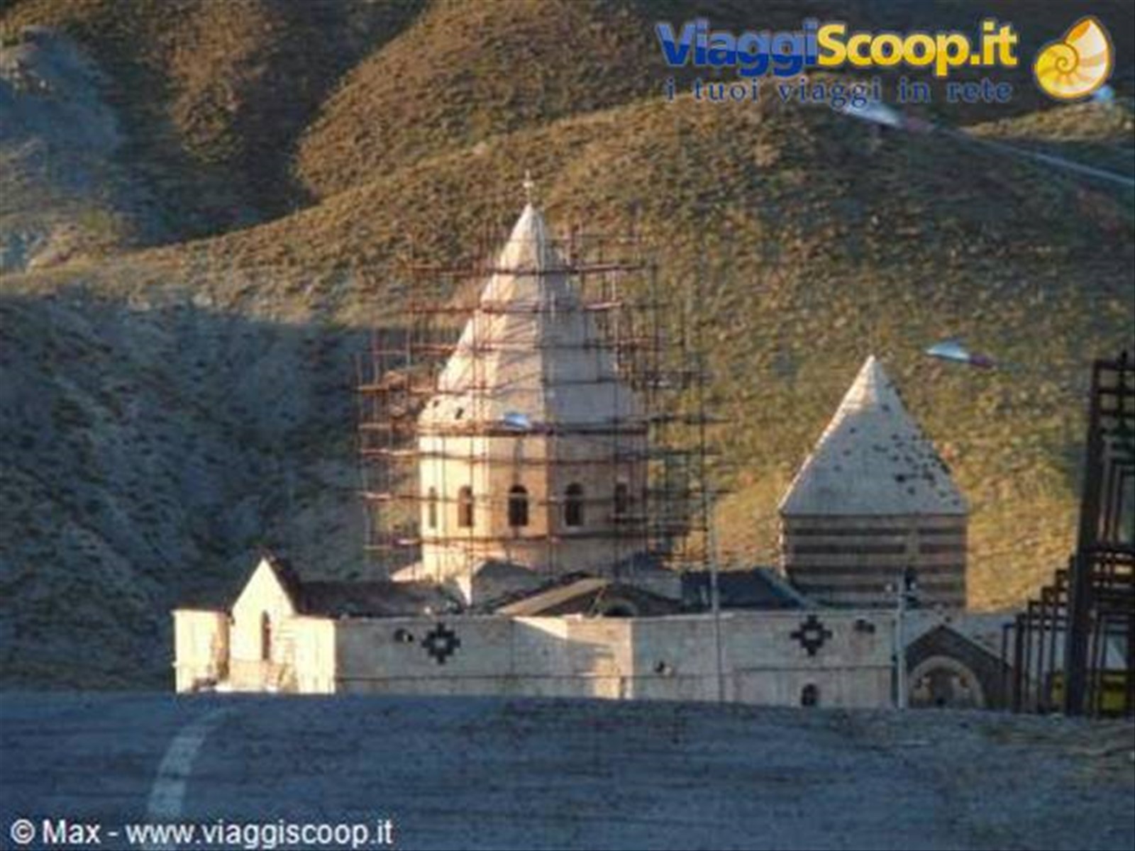 Maku - Chiesa Nera fondata dall'Apostolo Giuda Taddeo
