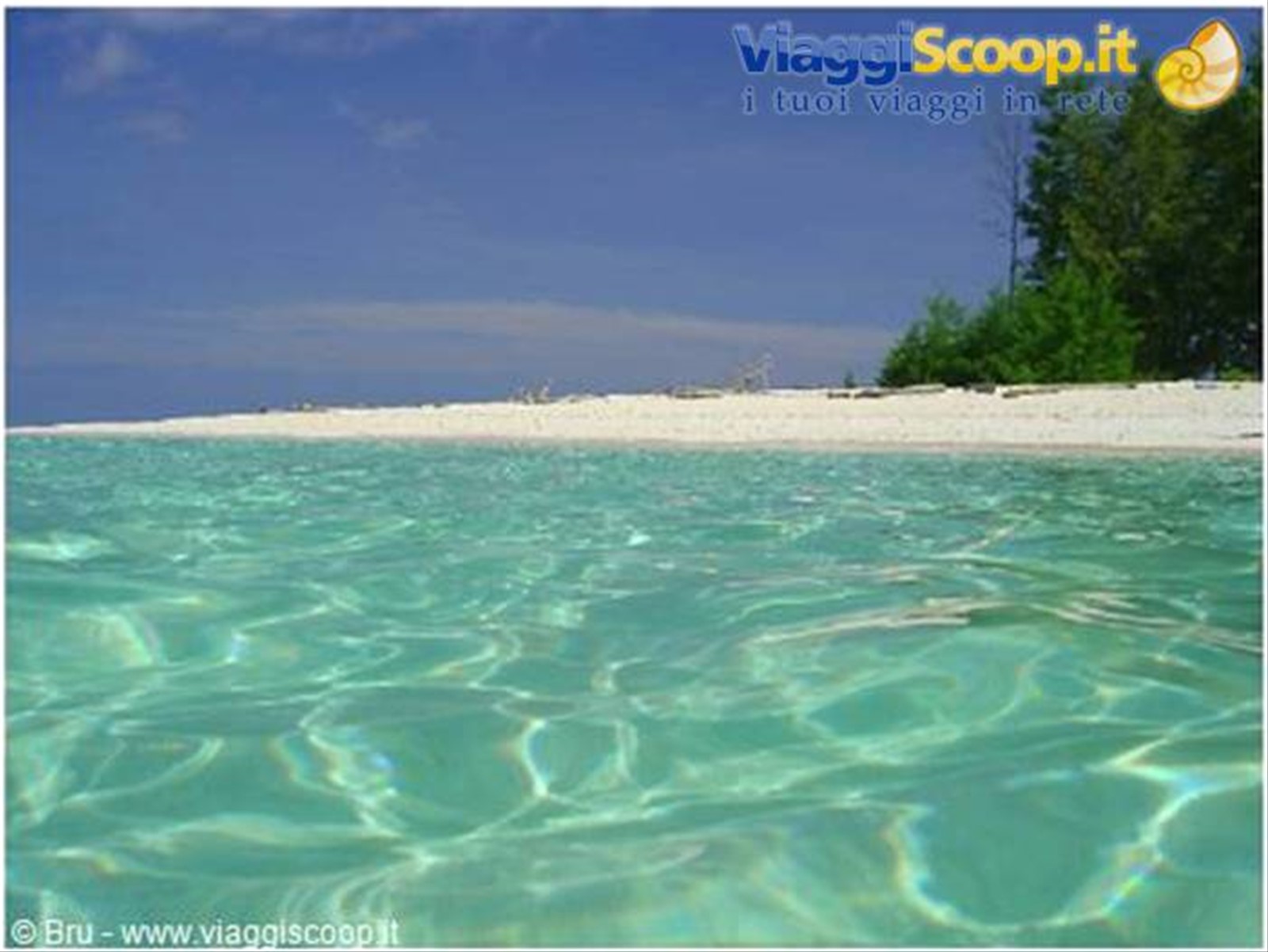 spiaggia isola deserta vicina