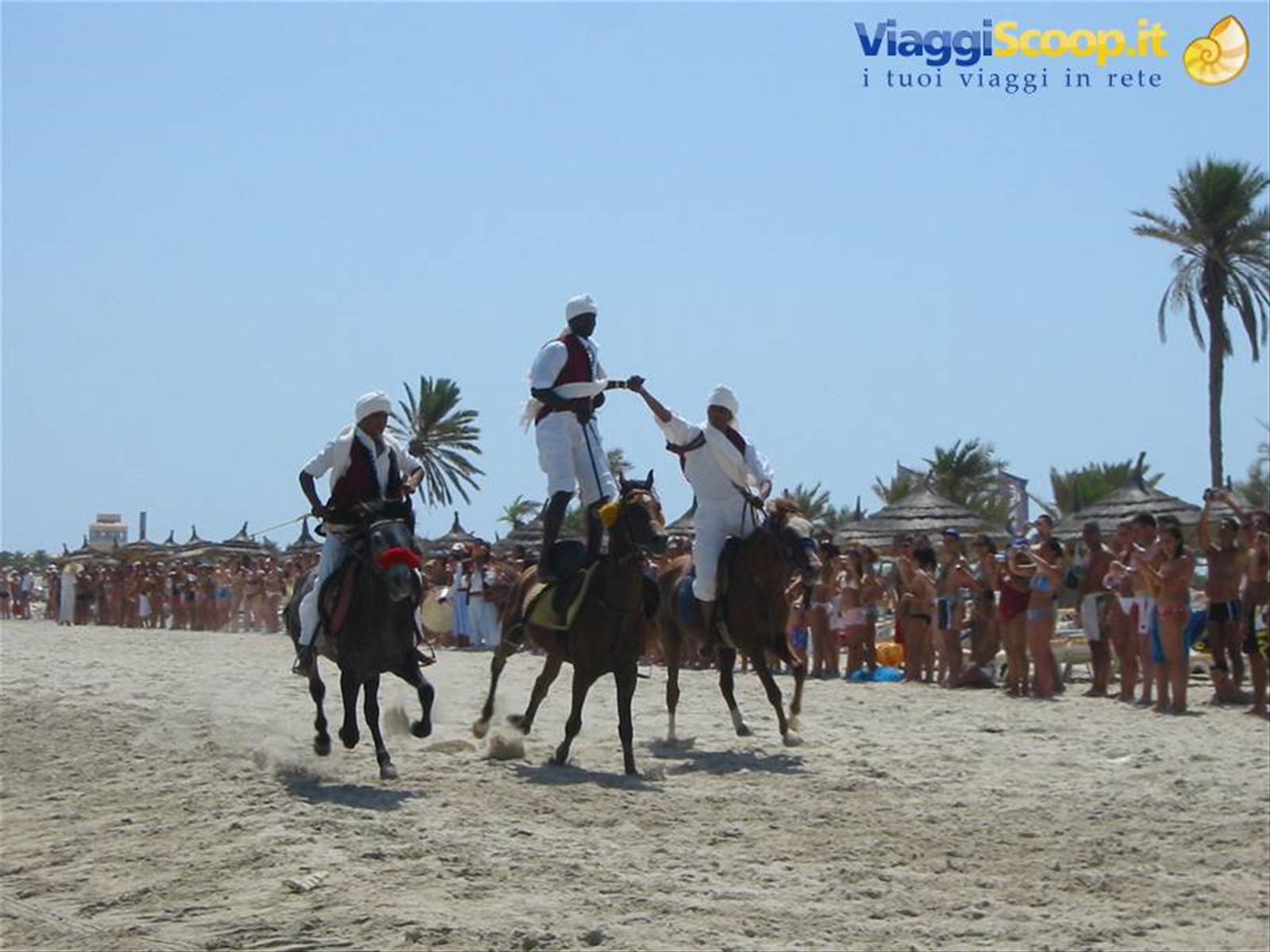 corsa dei tuareg sulla spiaggia
