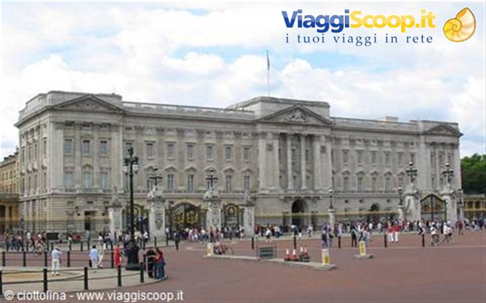 BUCKINGHAM PALACE