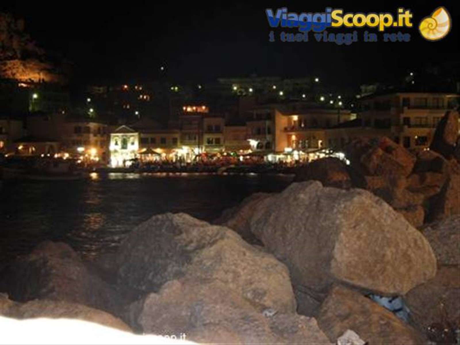 Pigadia by night