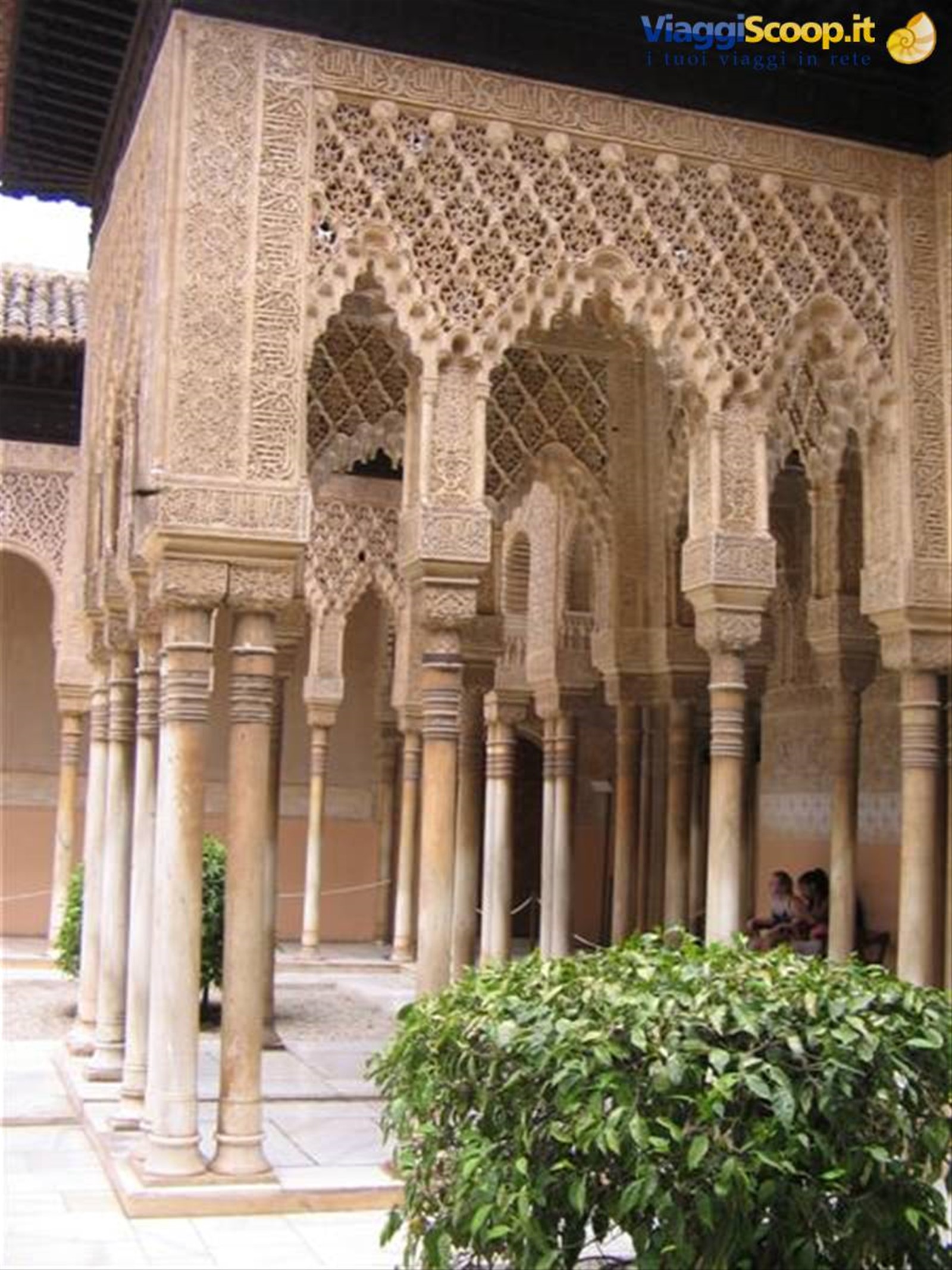 Granada - Alhambra - Patio de los Leones