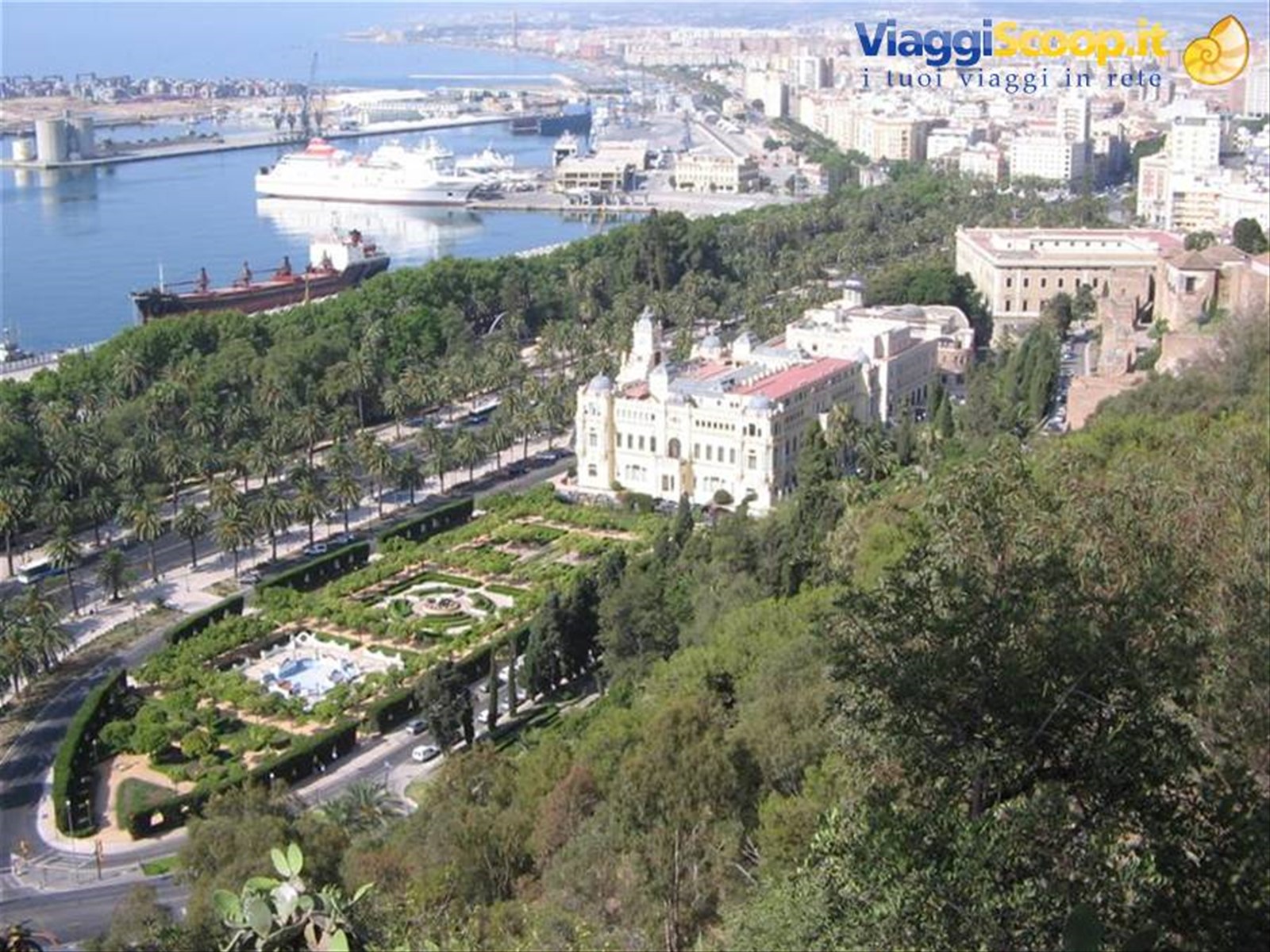Malaga - Vista dal Paseo Don Juan de Temboury