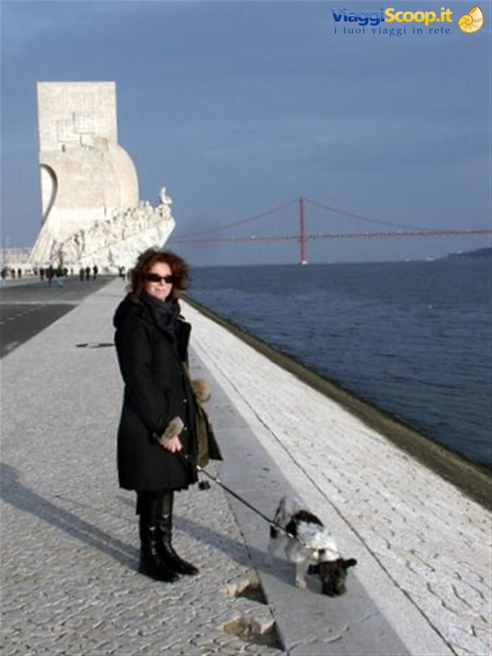 EMMA E SUA MAMMA A BELEM, LISBONA