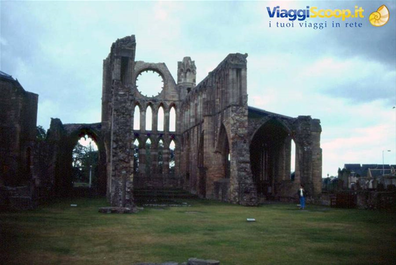 ELGIN - LA CATTEDRALE
